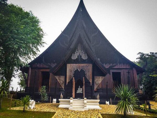 Chiang Rai: 2-Day Private White Temple & Golden Triangle - Common Questions