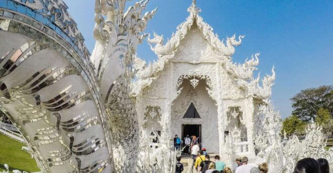 Chiang Rai: 2-Day Private White Temple & Golden Triangle - Discover the Black House Museum