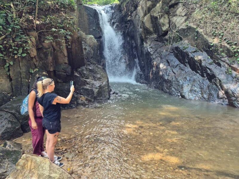 Chiang Rai: 2 Waterfalls and Wat Huay Pla Kang Day Trip - FAQ