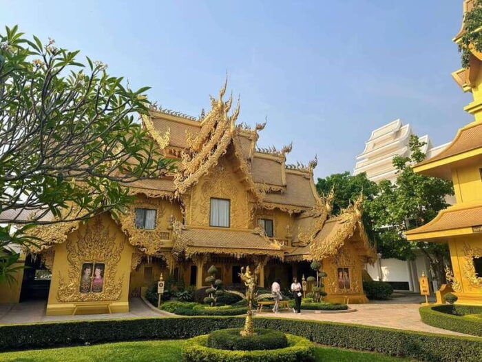 Chiang Rai: 3 Famous Temples & Lalita Cafe’ | Private Tour - Frequently Asked Questions