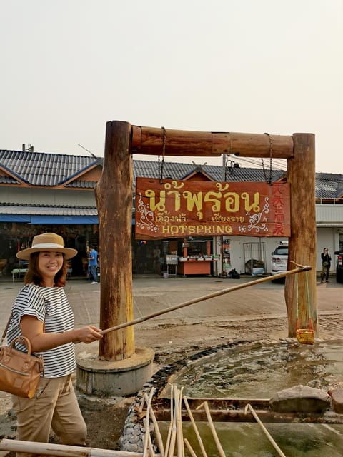 Chiang Rai: 3 Temples and Golden Triangle 1 Day Tour - Important Notes