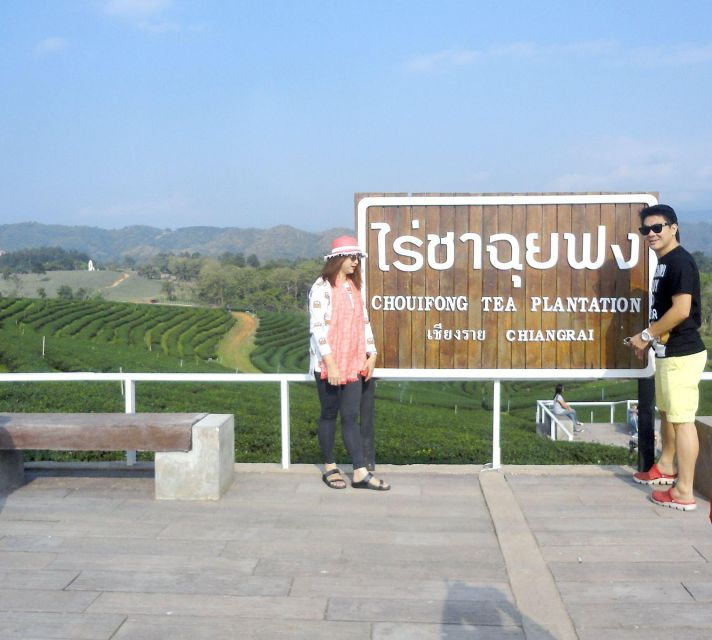 Chiang Rai: City Highlights One-Day Tour With Thai Lunch - Long Neck Karen Village