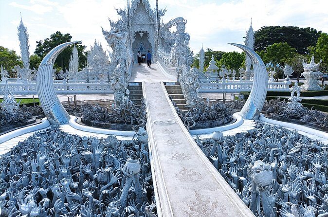 Chiang Rai City Temples Private Day Tour - Who Should Book This Tour?