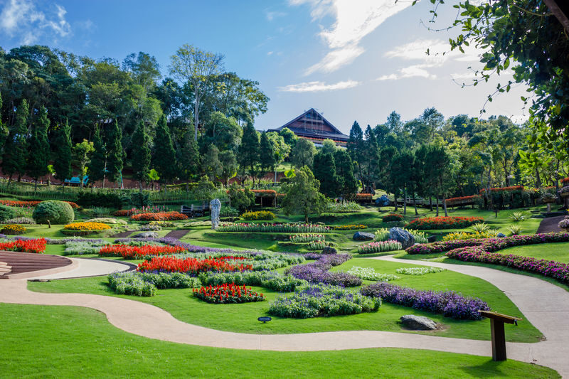 Chiang Rai Doi Tung & Doi Mae Salong Full-Day Tour - The long drive is part of the bargain