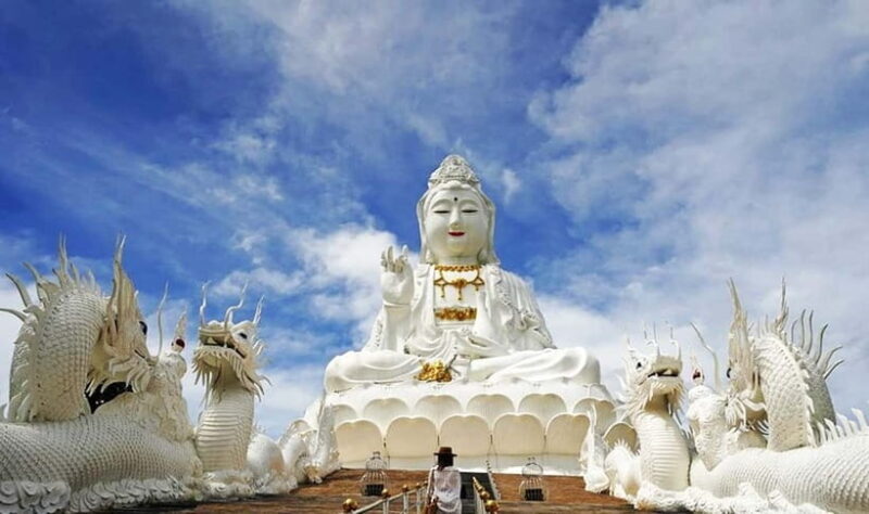 Chiang Rai: Excursion White, Blue,Red Temples & Lalitta Café - The Itinerary & What You Can Expect