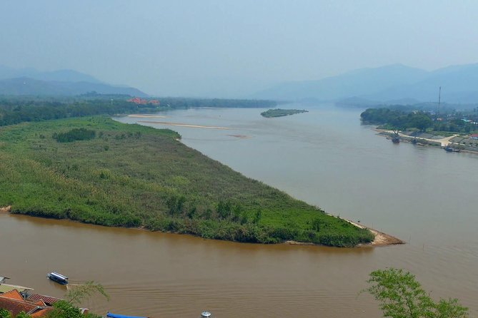 Chiang Rai & Golden Triangle in a Day - Language Guide Upgrade