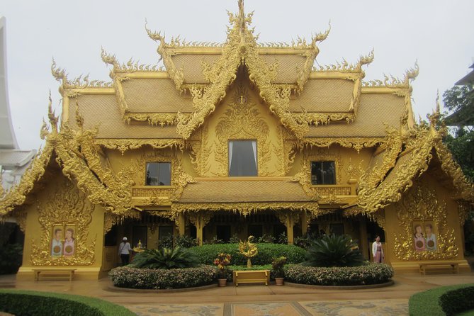 Chiang Rai & Golden Triangle in a Day - Explore the Baandam Museum and View Thai Artwork