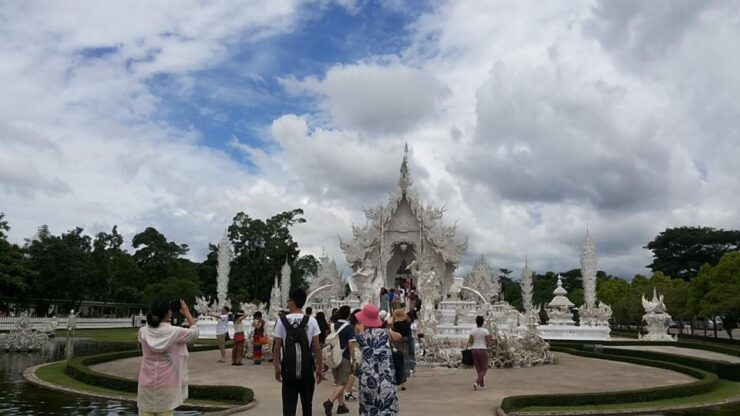 Chiang Rai Highlights In One Day Included Thai Lunch - Blue Temple Admiration