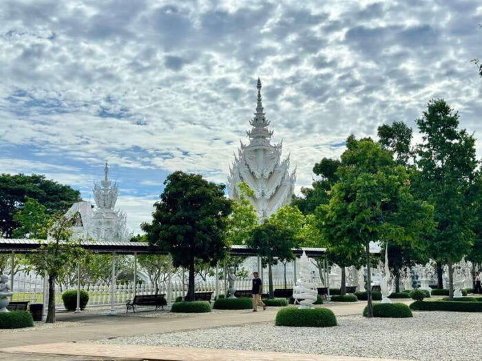 Chiang Rai: Must-See! Top of 7 Attractions | Private Tour - Longneck Karen Village: Cultural Insight