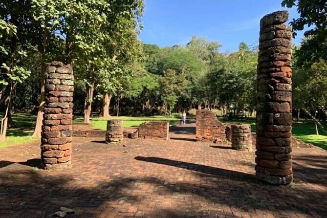 Chiang Rai nice places tour for oldest tourist included Pick-up - Good To Know