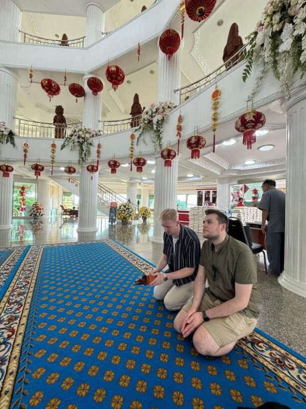 Chiang Rai: Private Half Day Tour  Temples & Lalita Cafe - The Itinerary: What You Can Expect