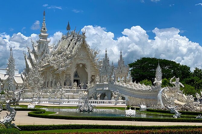 Chiang Rai Temples Private Tour From Chiang Mai - All Inclusive - Overview of Chiang Rai Temples Private Tour