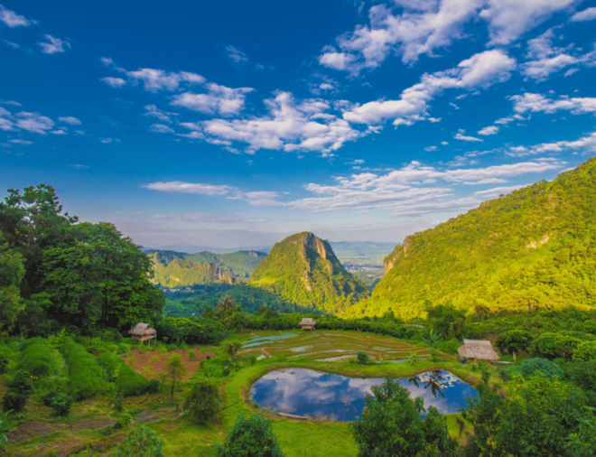 Chiang Rai: Temples, Waterfalls, Golden Triangle Guided Tour - Golden Triangle Exploration