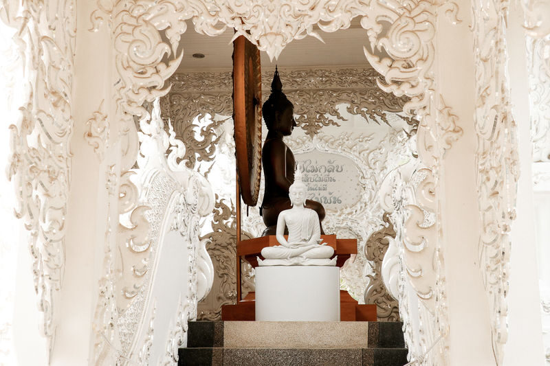Chiang Rai White, Blue Temple, Black House Museum, Hot Spring Tour - The real cost is time as well as money