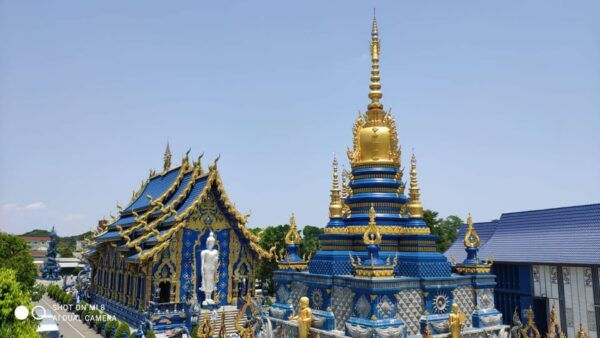 Chiang Rai : White & Blue Temples and Emerald Bhudda Story. - Tips for an Enjoyable Tour