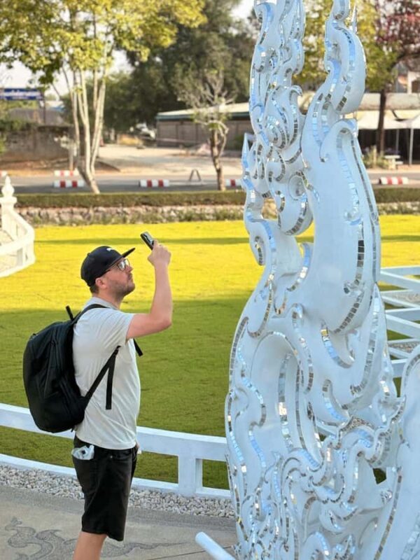 Chiang Rai: White & Blue Temples + Black House Half-Day Tour - Who Will Love This Tour?