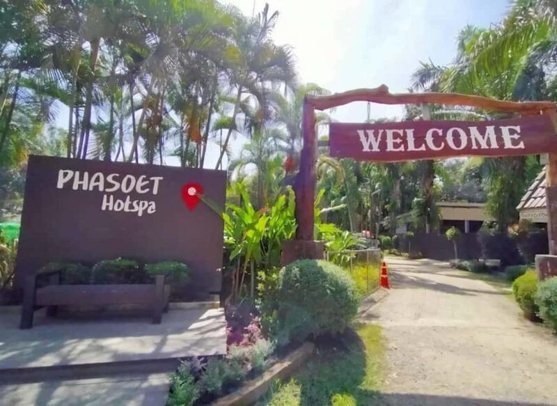 Chiang Rai: White Temple, Doi Chang, & Hot Springs Tour - The Sum Up