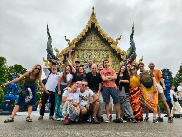 Chiang Rai: Wonderful Temples & Major Sites | Buffet Lunch - Final Drop-Off Options