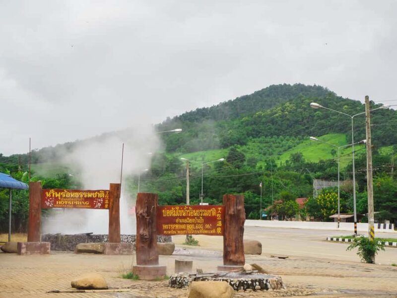 Chiang Rai Wonders: White, Blue & Red Temples and Hot Spring - FAQs