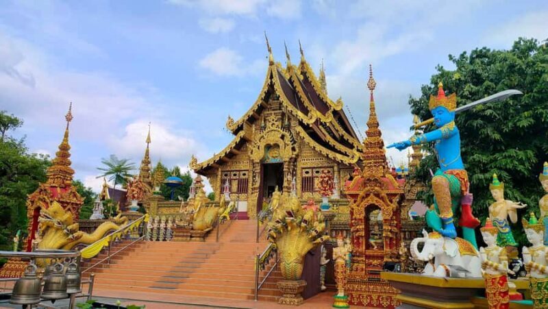 Chiang Rai Wonders: White, Blue & Red Temples and Hot Spring - Who Will Love This Tour?