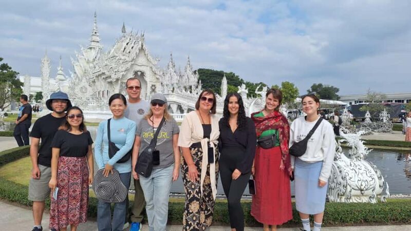 Chiang Rai:Guided Highlights attraction places private tour - Who Will Love This Tour?