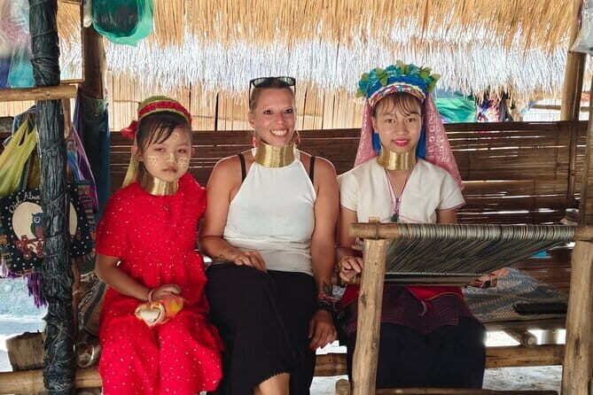 Chiang Rai:Guided Highlights Full-Day Tour-FREE LUNCH BUFFET - A Detailed Breakdown of the Itinerary