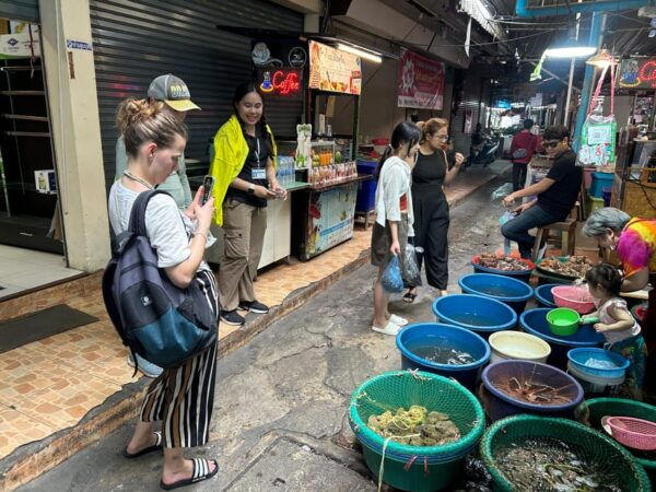 Chiangmai: Historical and Cultural Exploration Bike Tour - Meeting Point and Timing