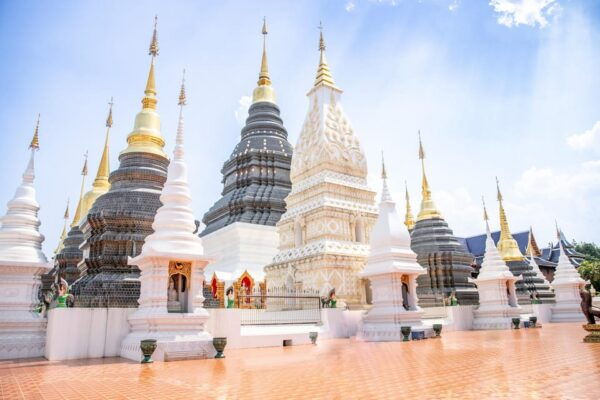 Chiangmai : Sticky Waterfall & Land of Angels & Wat Ban Den. - Essential Visitor Information