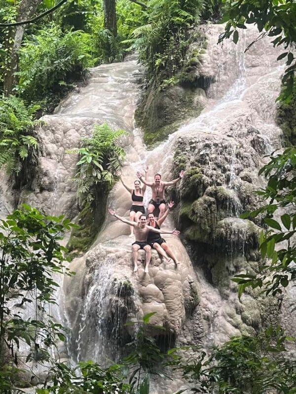 Chiangmai : Sticky waterfalls,Bamboo rafting,Dantewada cafe - Floating on the Mae Taeng River: Bamboo Rafting