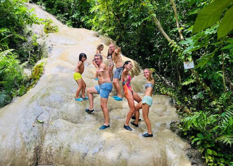 Chiangmai : Sticky waterfalls,Bamboo rafting,Dantewada cafe - Wrapping Up the Day and Returning to Chiang Mai