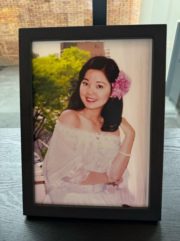 Chiangmai Teresa Teng Memorial Day Afternoon Tea - What the Teresa Teng element does, and does not, promise