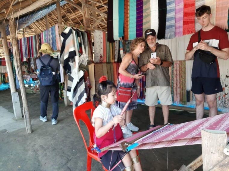 Chiangrai Full Day: Popular 7 Location +Free! Opium M Ticket - Baan Dam Museum (Black House)