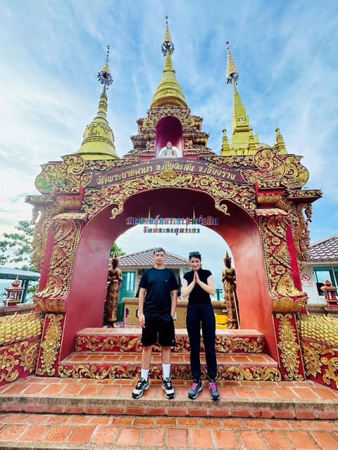 Chiangrai Full Day: Popular 8 Place+Free Opium Museum Ticket - Included Services