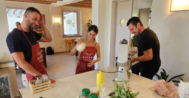 Chianti: Pizza and Tiramisù Class With Meal - Booking Information