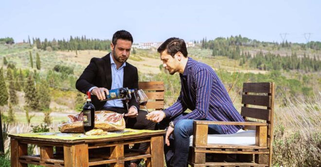 Chianti: Wine Tasting Paired With Local Delicacies - Pairing Local Delicacies