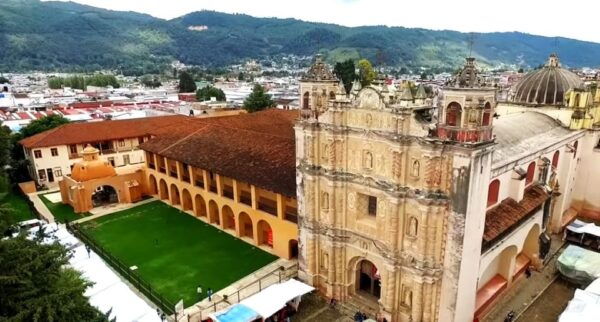 Chiapas:Private Tour 4 Days 3 Nights San Cristobal- Palenque - Waterfalls and Palenque Exploration