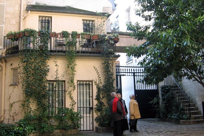 Chic and Classic: Saint-Germain-des-Prés Walking Tour - The Sum Up