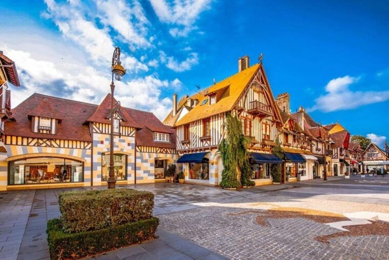 Chic & Private Escape to Deauville & Honfleur From Le Havre - Explore the Allure of Honfleur
