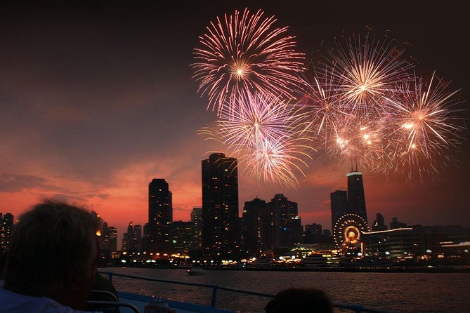 Chicago 3D Fireworks Cruise - Overview of the Cruise