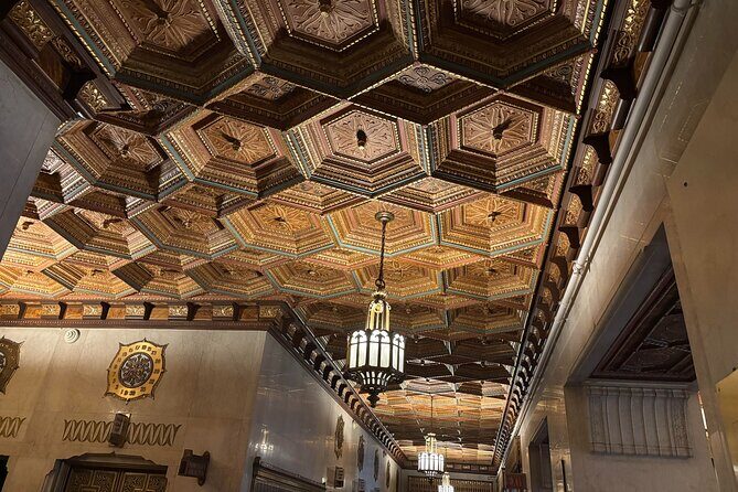 Chicago Architecture and True Crime History Tour - Introduction