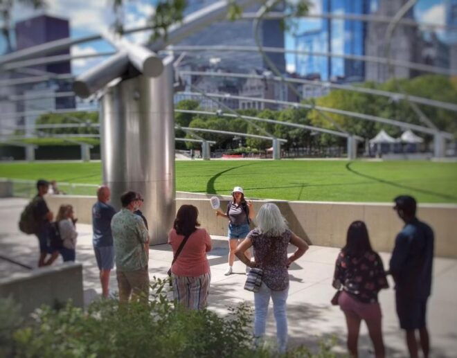 Chicago: Best of Attractions Walking Tour +Bike/Kayak Rental - Tour Directions and Rental Options