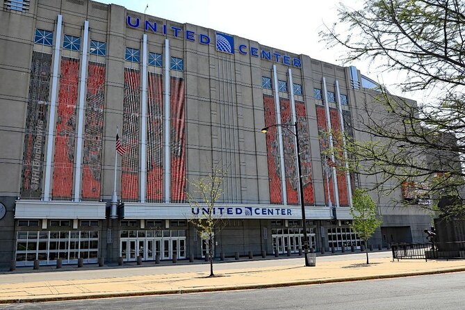 Chicago Blackhawks Ice Hockey Game Ticket at United Center - Ticket Pricing and Guarantee