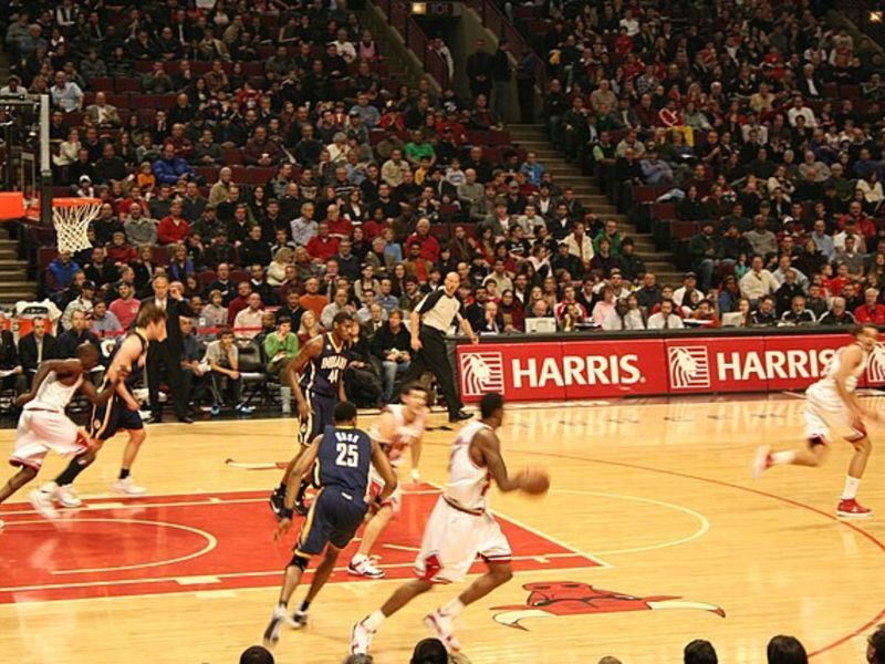 Chicago Bulls Basketball Game at United Center - Should you book?