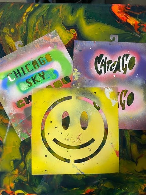 Chicago: BYOB Spray Paint and Sip - Skilled Instructors