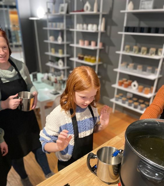 Chicago: Candle Making Class in Downtown Chicago - Booking Information