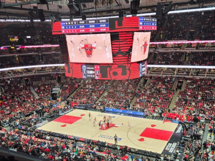 Chicago: Chicago Bulls Basketball Game Ticket - Experience