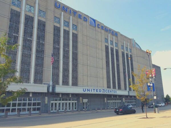 Chicago: Chicago Bulls Basketball Game Ticket - Background