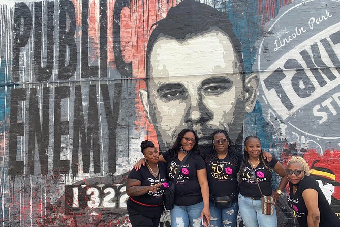 Chicago Crime and Mob Bus Tour - Inclusions and Meeting/Pickup Details