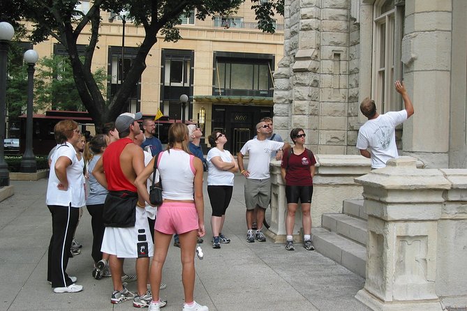 Chicago Food Tour: Deep Dish Pizza, Beer, Brownies, and More - Directions