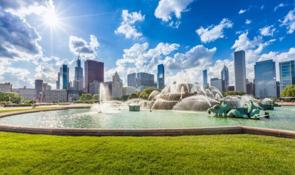 Chicago: Guided Tour With Skydeck and Shoreline River Cruise - Value for Money